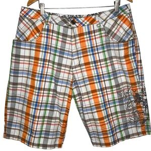 Marvel Men’s Comics Hulk Wolverine Super Hero Plaid Flat Front Shorts Size 36
